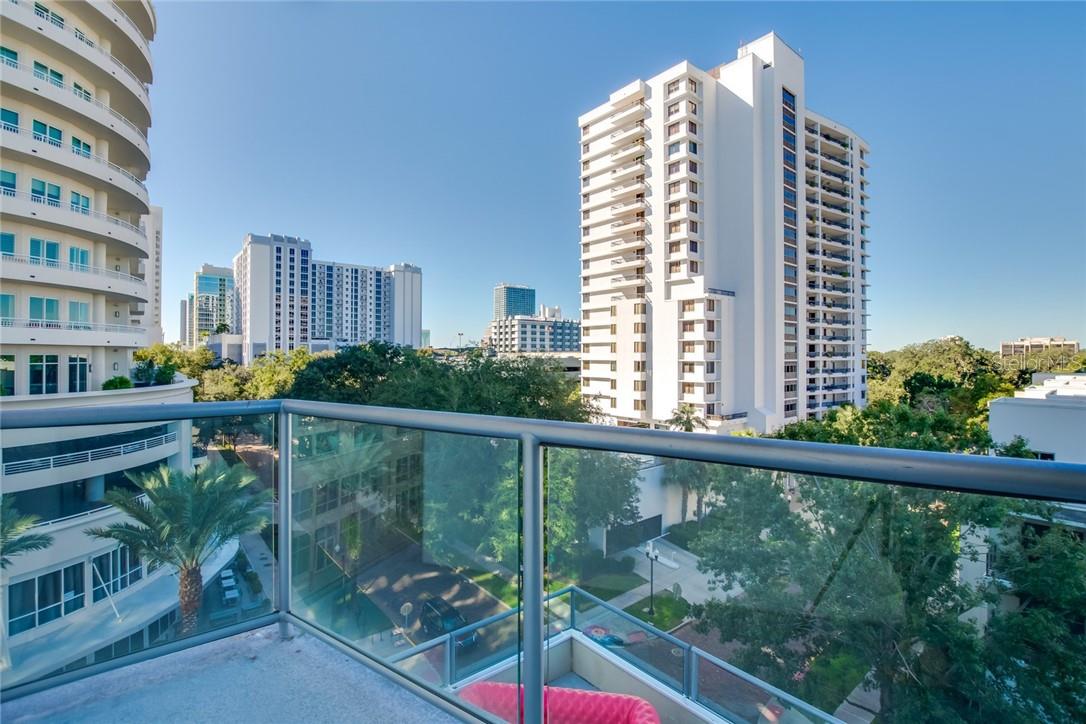 Image 2 of 35 For 101 Eola Drive 621