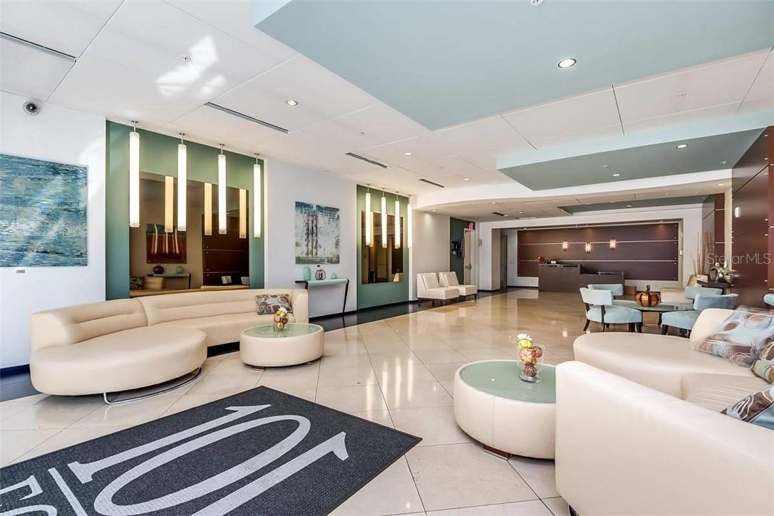 Image 29 of 35 For 101 Eola Drive 621