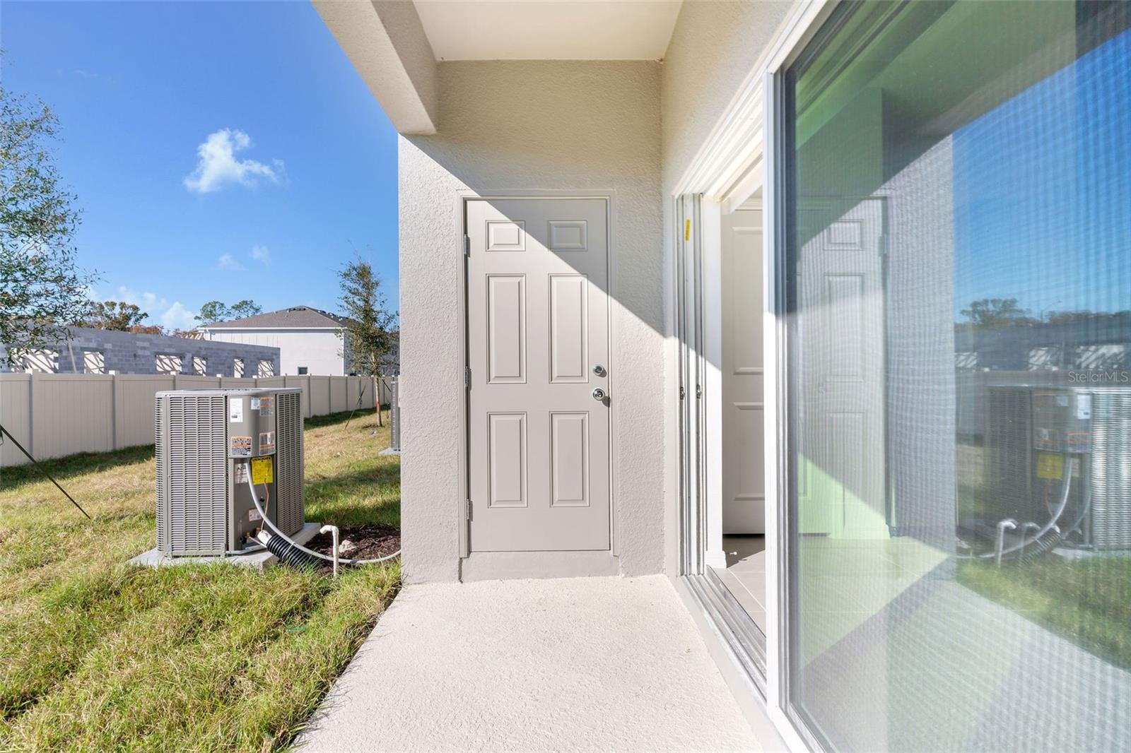 Image 20 of 48 For 2987 Skyline Loop