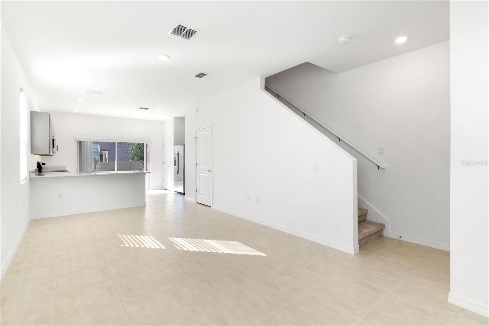 Image 3 of 48 For 2987 Skyline Loop