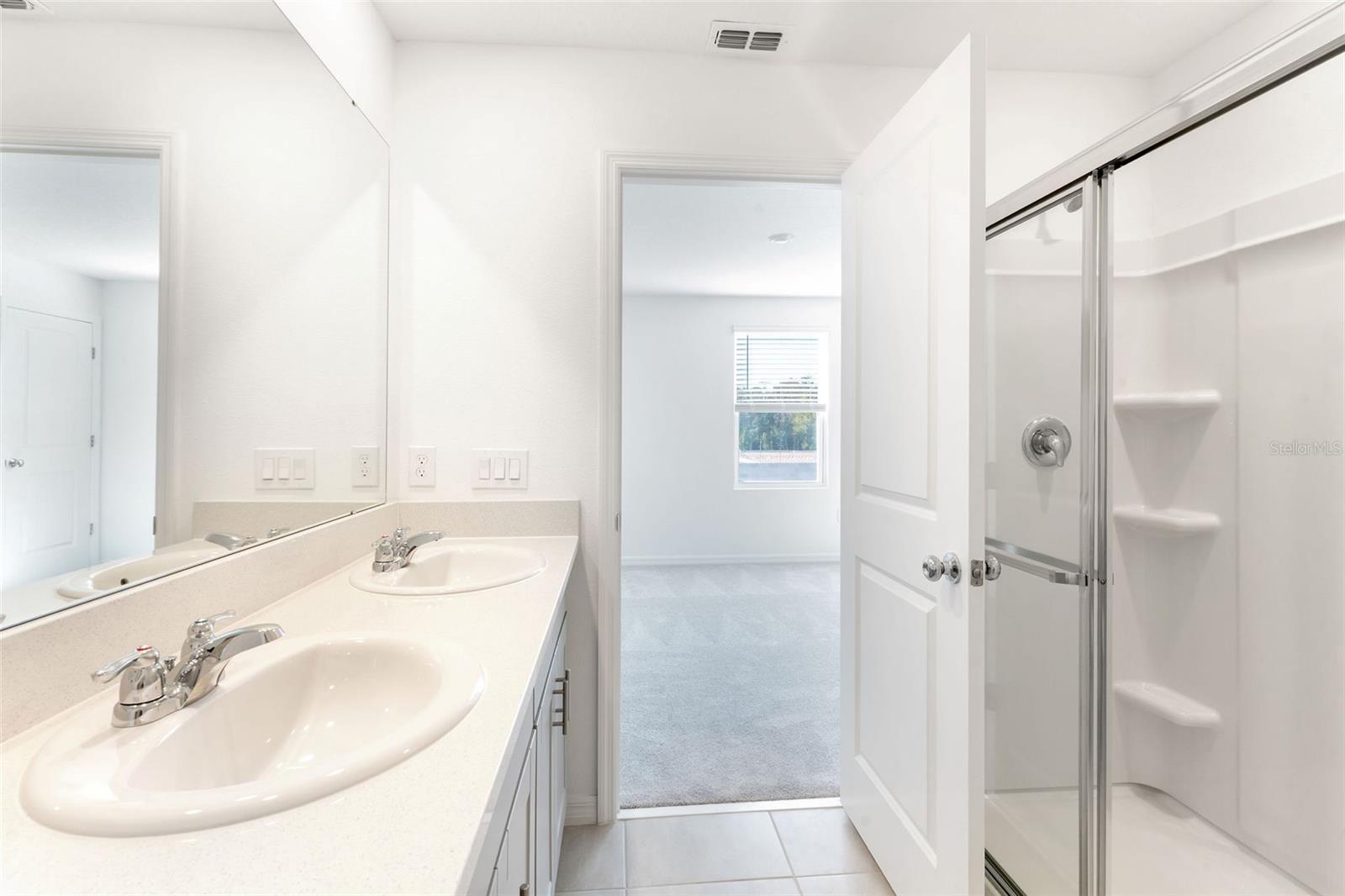 Image 31 of 48 For 2987 Skyline Loop