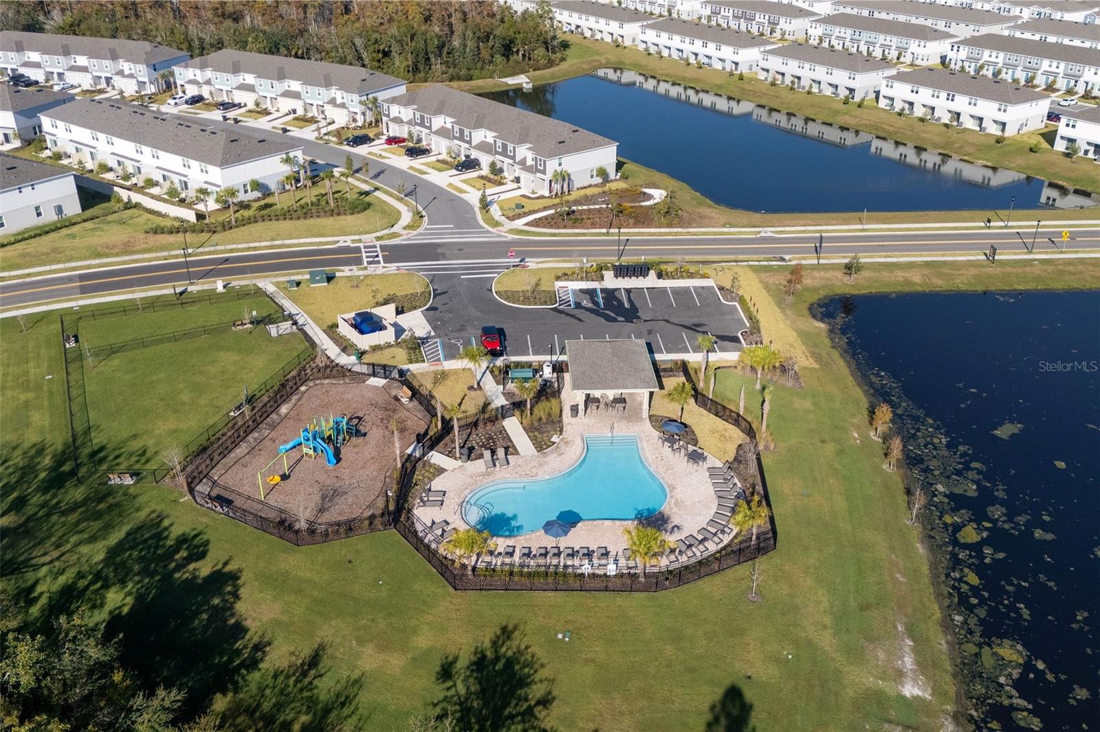 Image 45 of 48 For 2987 Skyline Loop