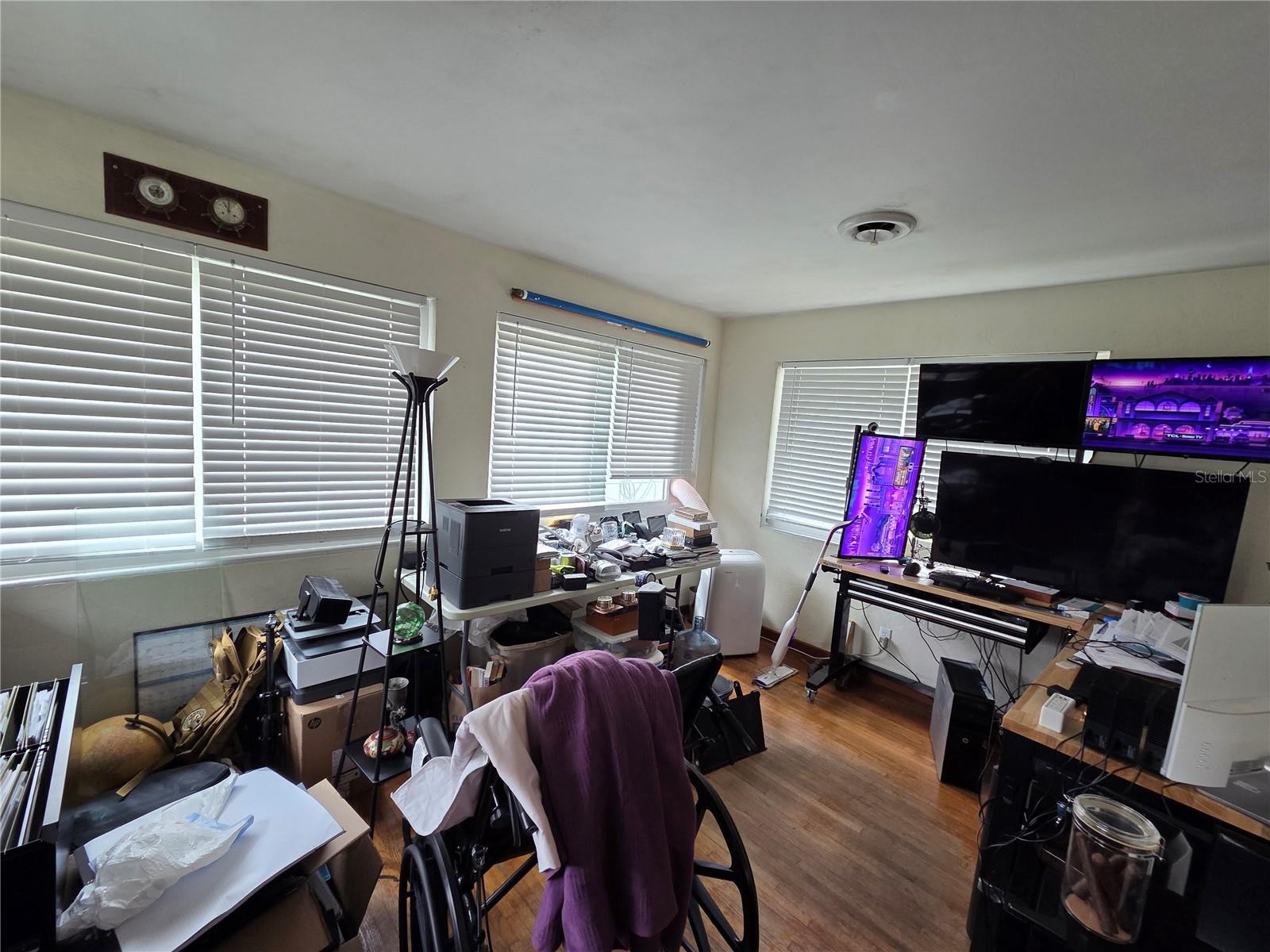 Image 10 of 41 For 1836 Palmetto Avenue