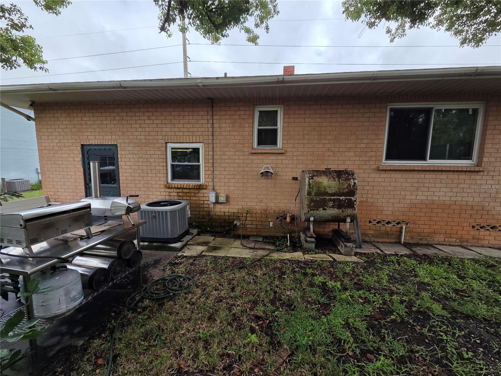 Image 39 of 41 For 1836 Palmetto Avenue