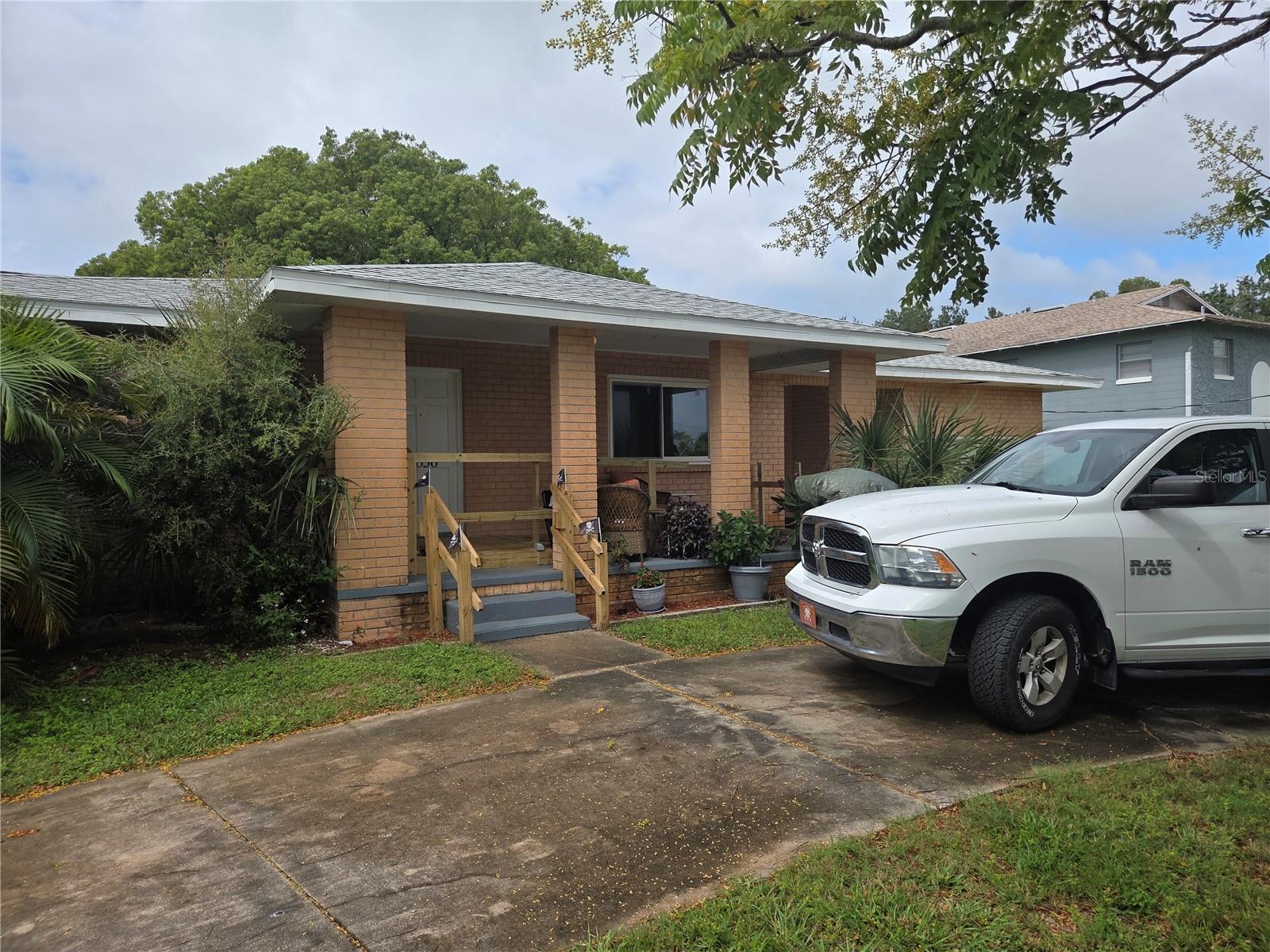 Image 6 of 41 For 1836 Palmetto Avenue