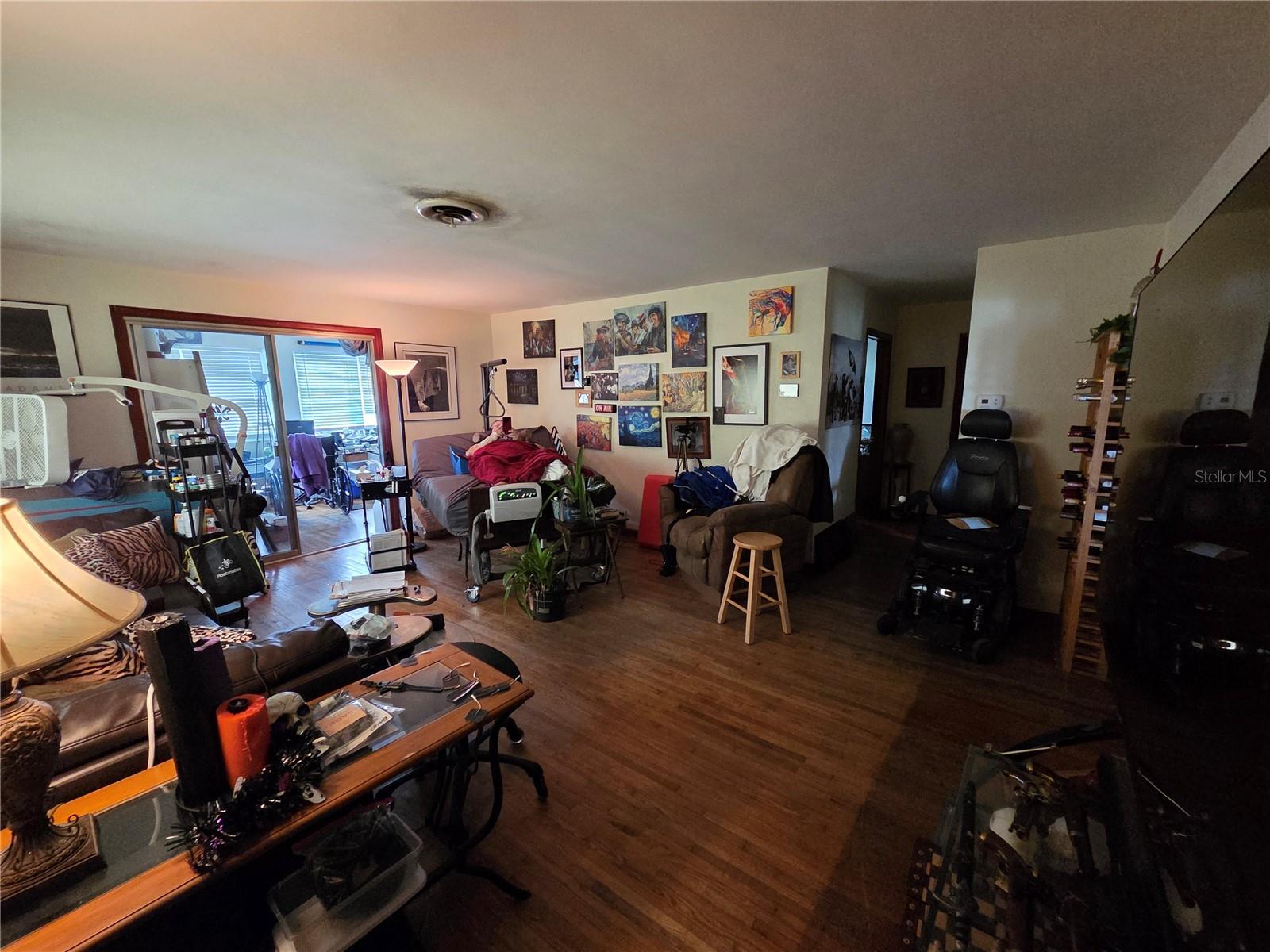 Image 7 of 41 For 1836 Palmetto Avenue