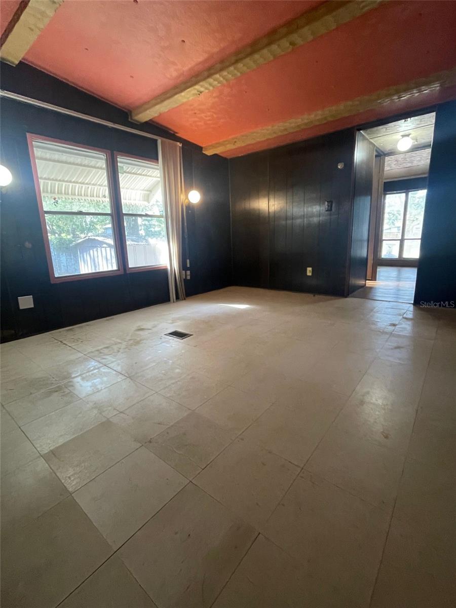 Image 13 of 25 For 15756 Trigonia Street