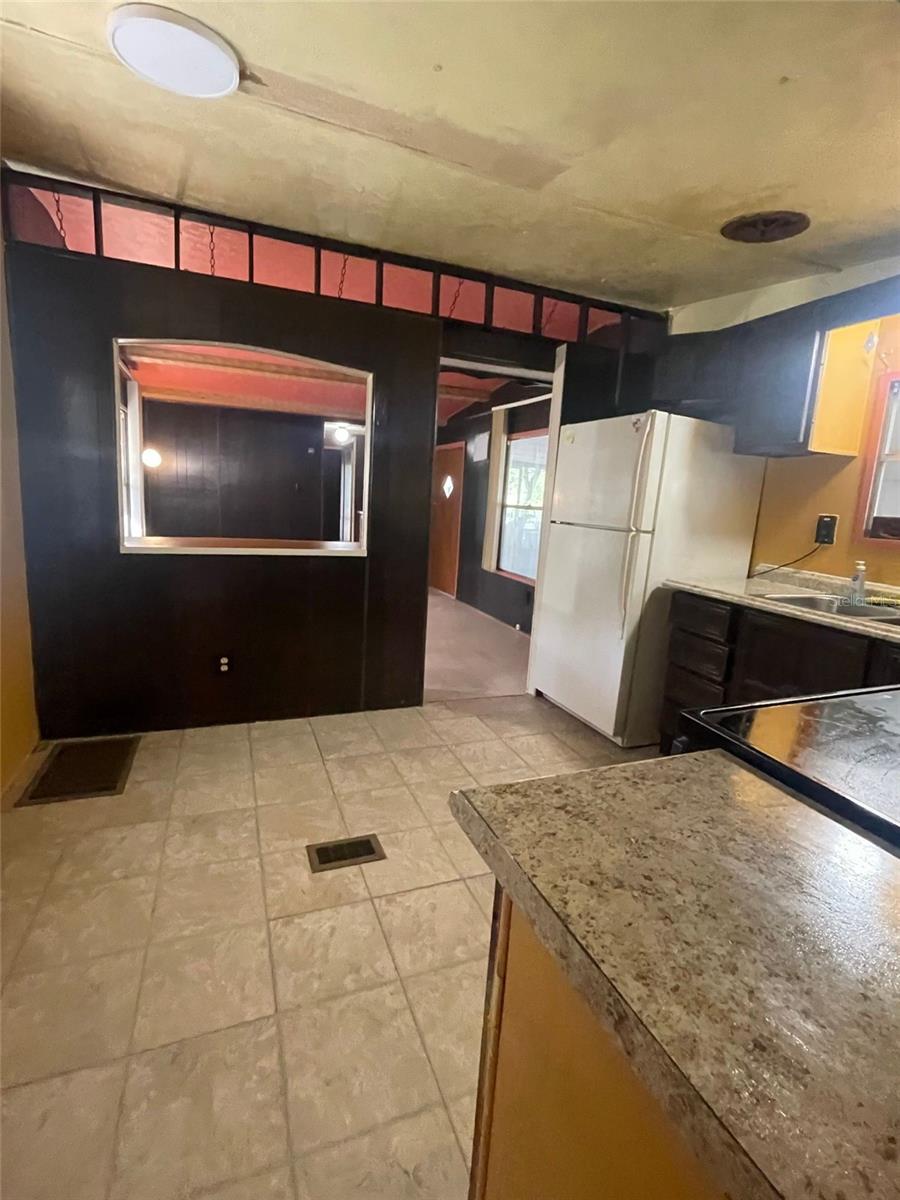 Image 18 of 25 For 15756 Trigonia Street