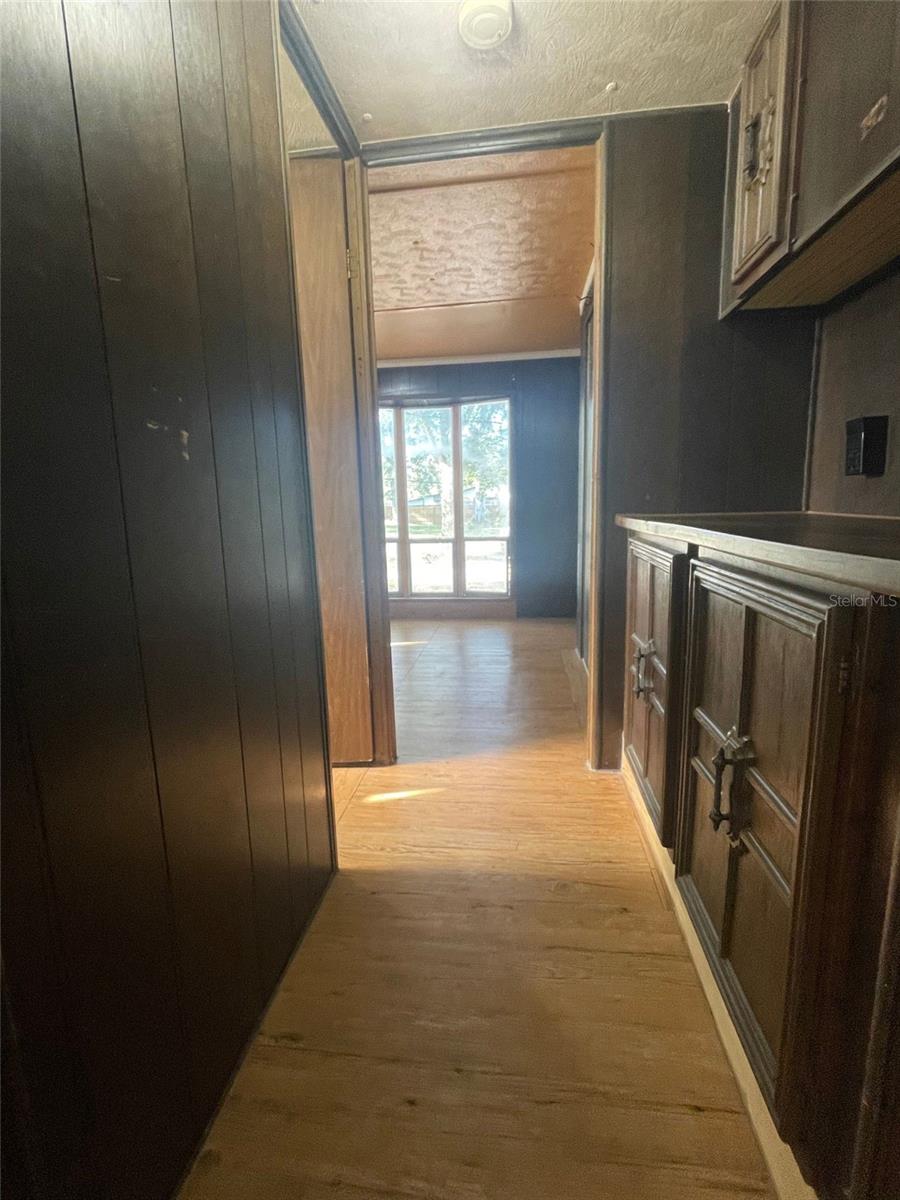 Image 23 of 25 For 15756 Trigonia Street