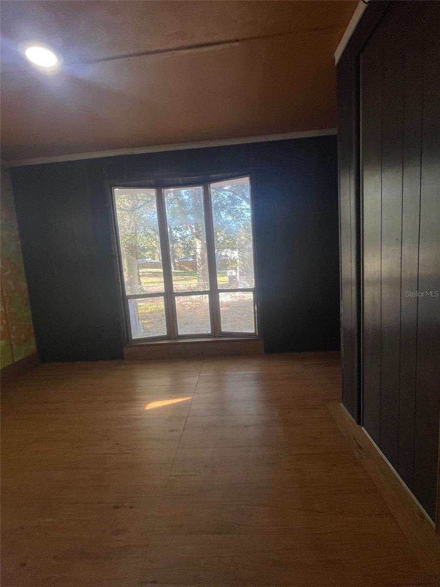 Image 24 of 25 For 15756 Trigonia Street