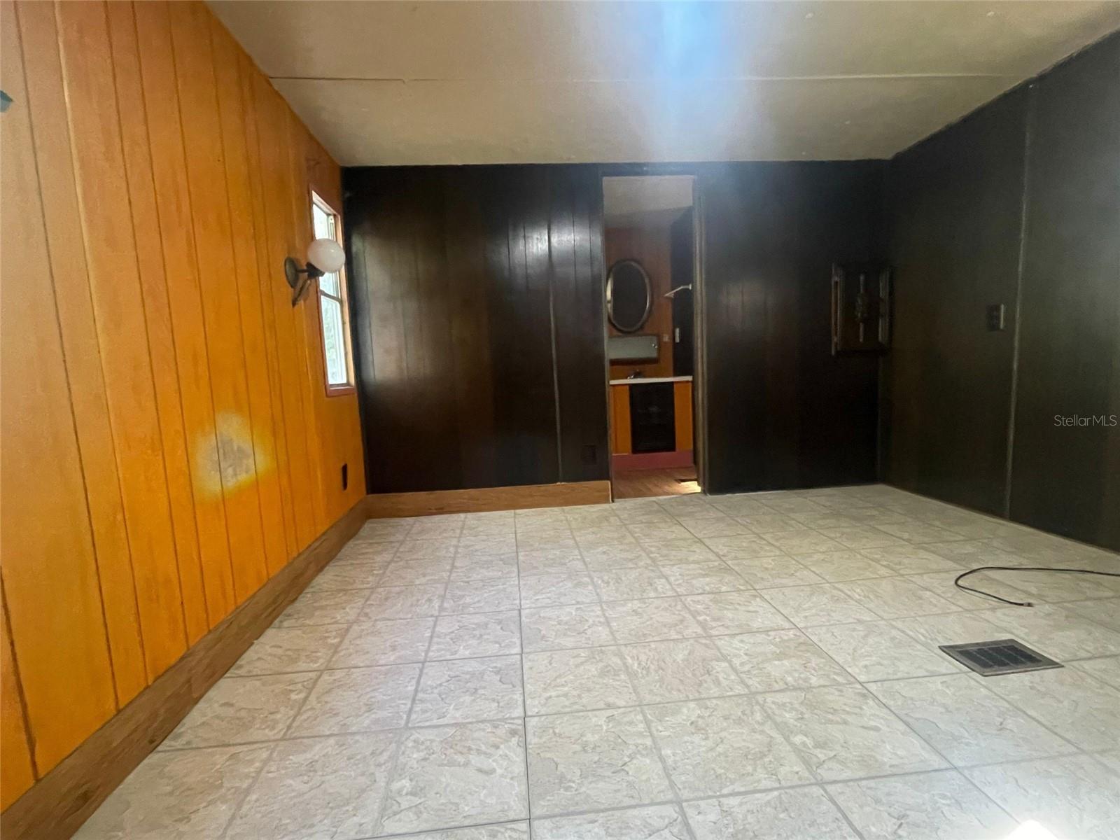 Image 8 of 25 For 15756 Trigonia Street