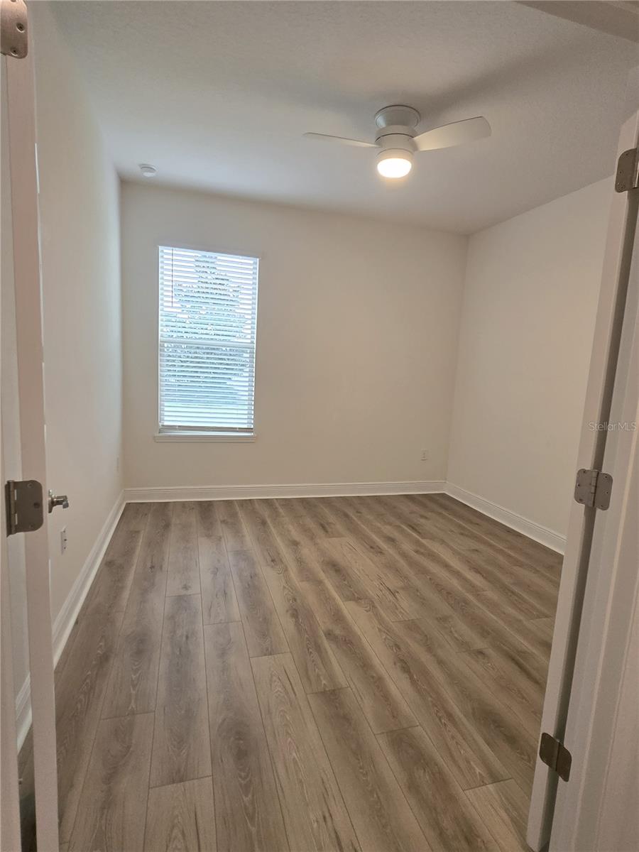 Image 17 of 37 For 9406 Bolero Road