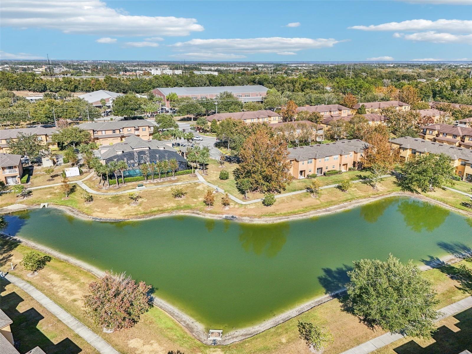 Image 31 of 31 For 2020 Retreat View Circle