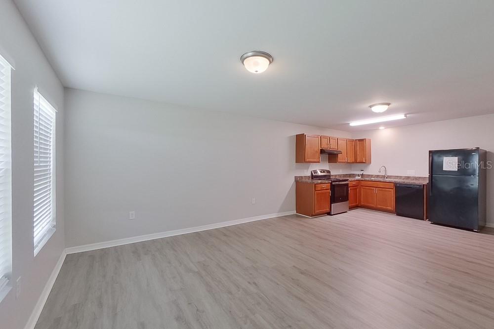 Image 5 of 18 For 3214 65th Street W