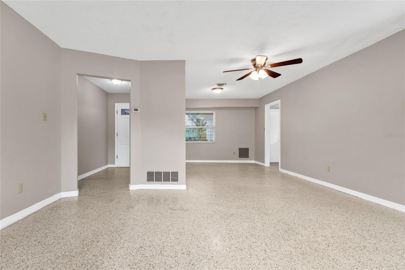 Image 14 of 32 For 810 Morocco Avenue