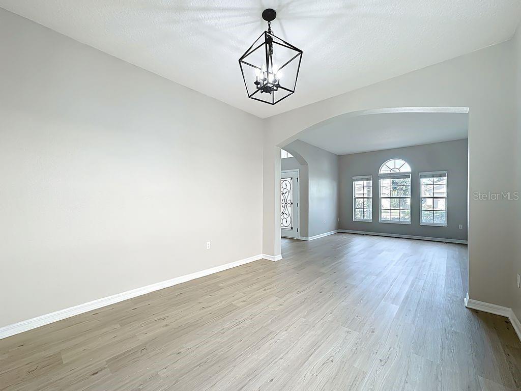 Image 16 of 76 For 15612 Montesino Drive