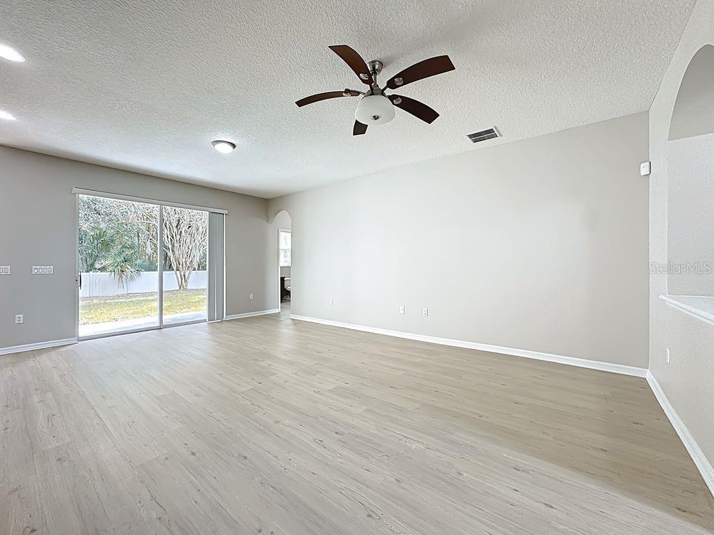 Image 28 of 76 For 15612 Montesino Drive