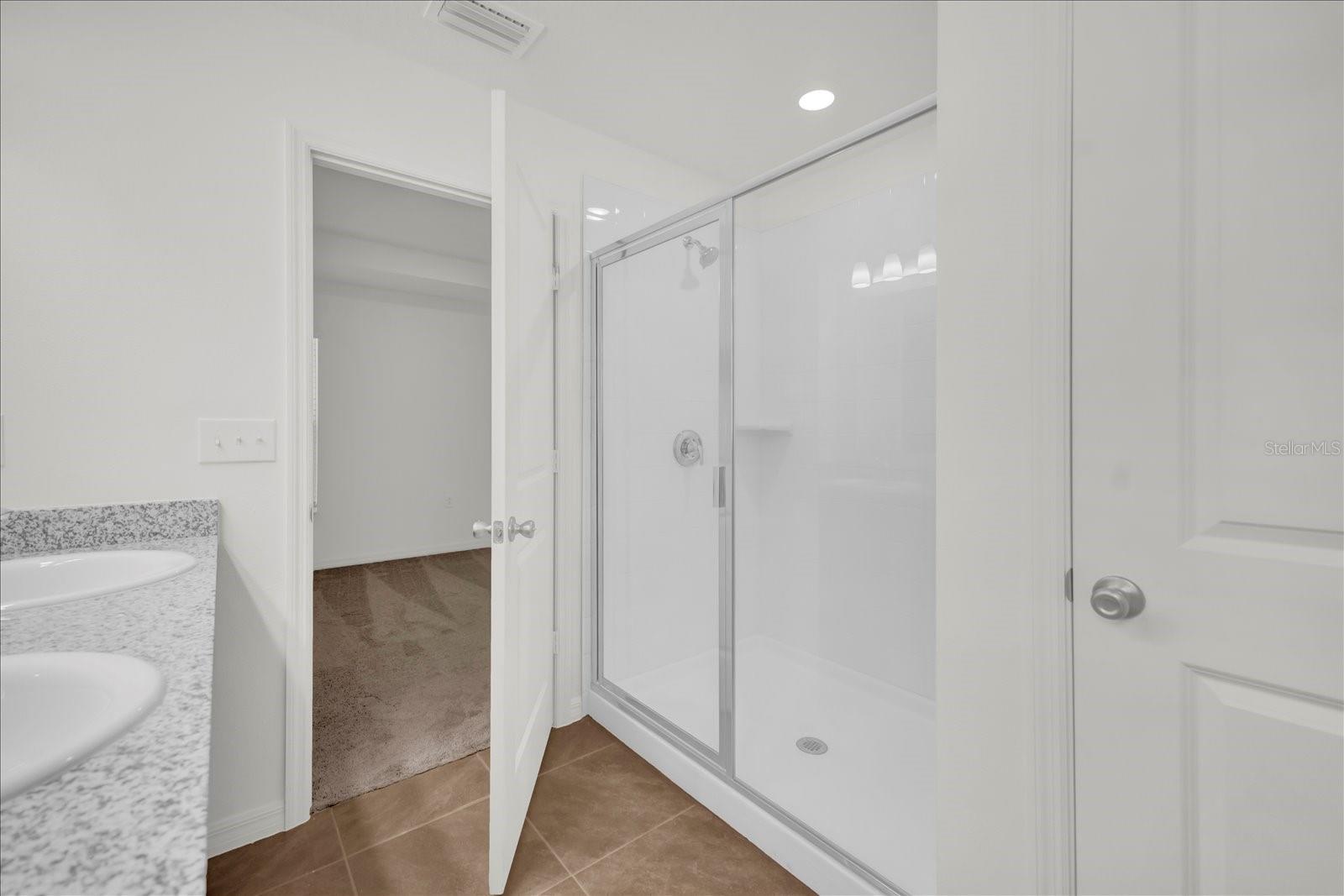 Image 9 of 16 For 8633 Caribbean Pine Way