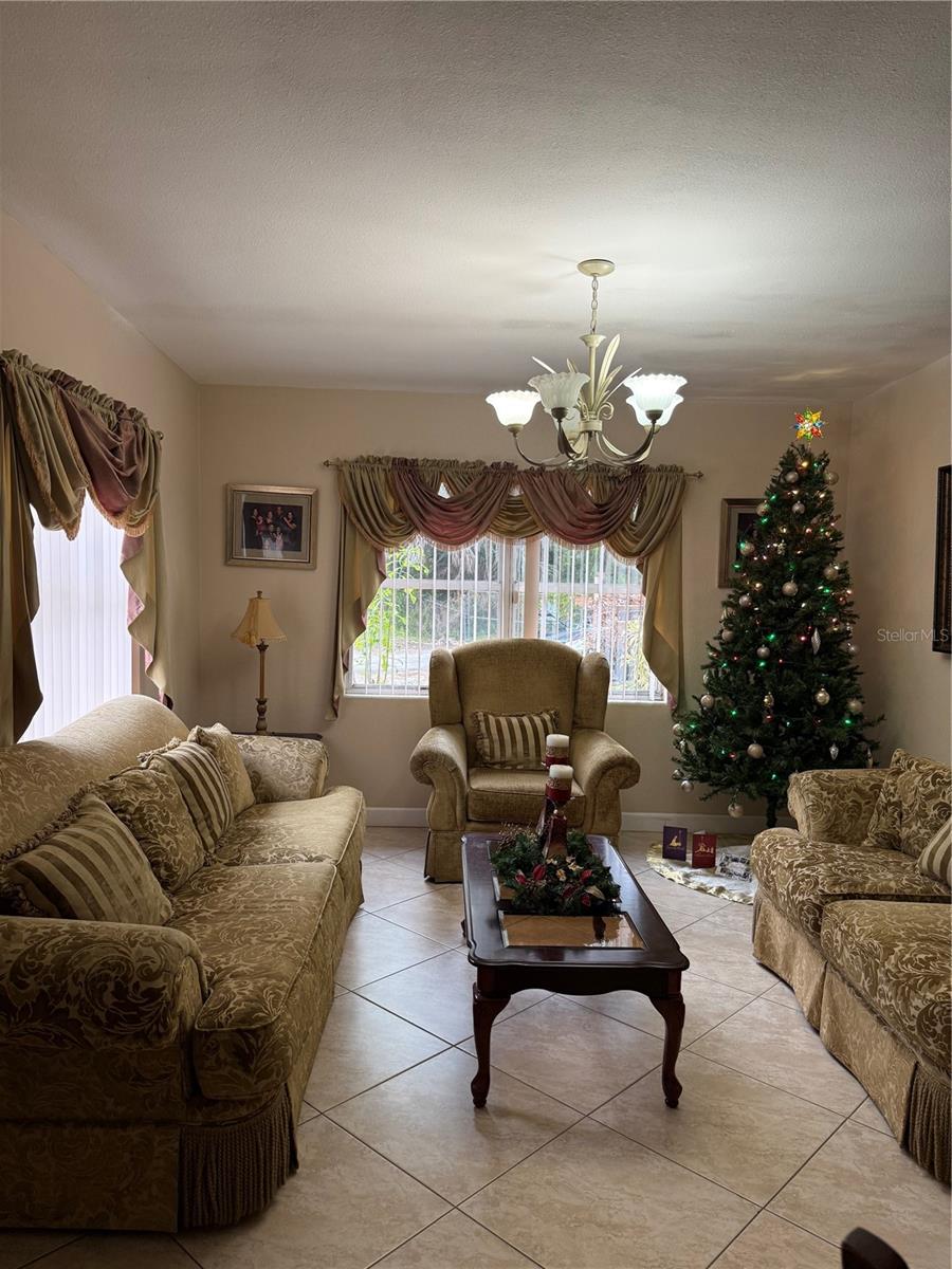 Image 3 of 18 For 3507 Curtis Drive