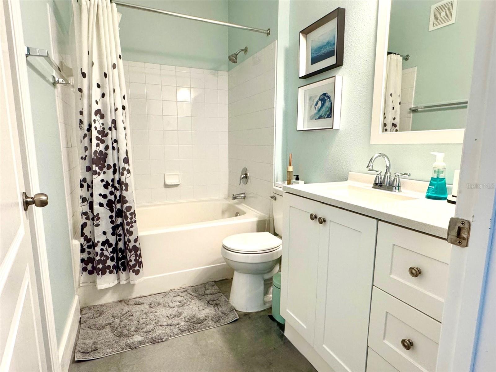 Image 13 of 25 For 8842 Villa View Circle 108