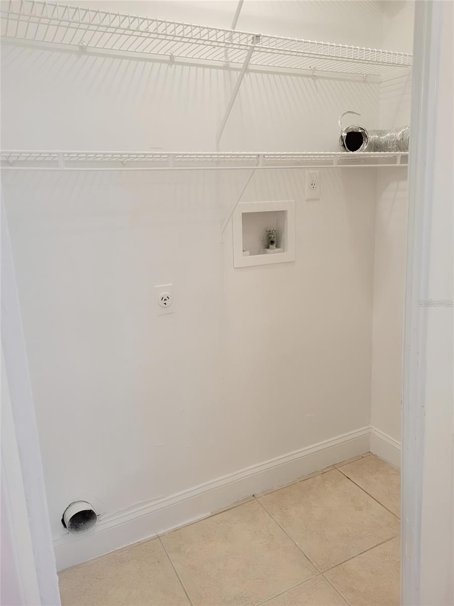 Image 12 of 29 For 4528 Commander Drive 2011