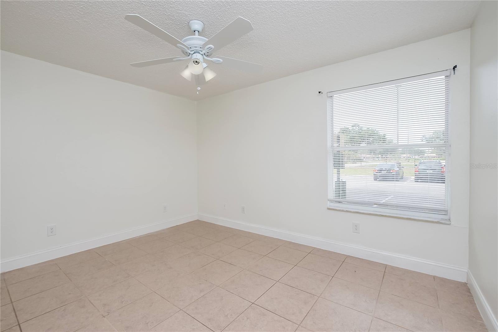 Image 17 of 29 For 4528 Commander Drive 2011