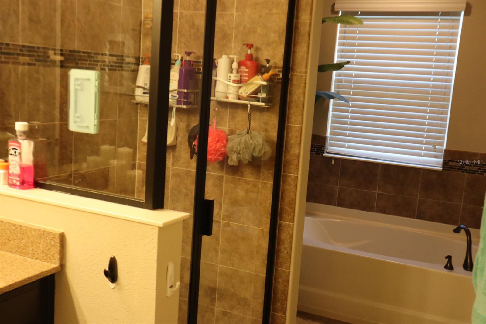 Image 14 of 21 For 3026 Victoria Glen Drive