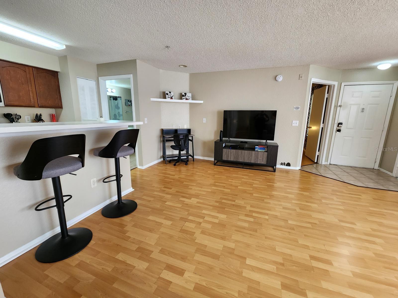 Image 11 of 38 For 2216 Grand Cayman Court 1425