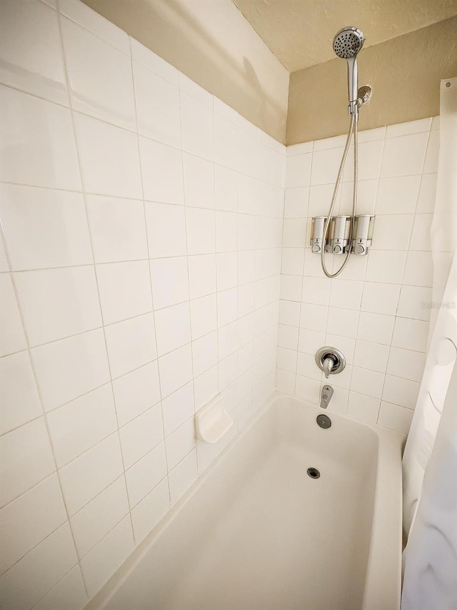 Image 29 of 38 For 2216 Grand Cayman Court 1425