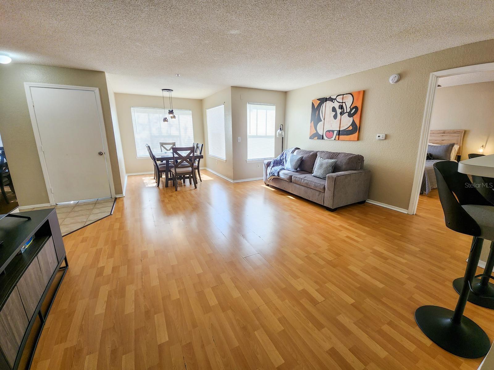 Image 8 of 38 For 2216 Grand Cayman Court 1425