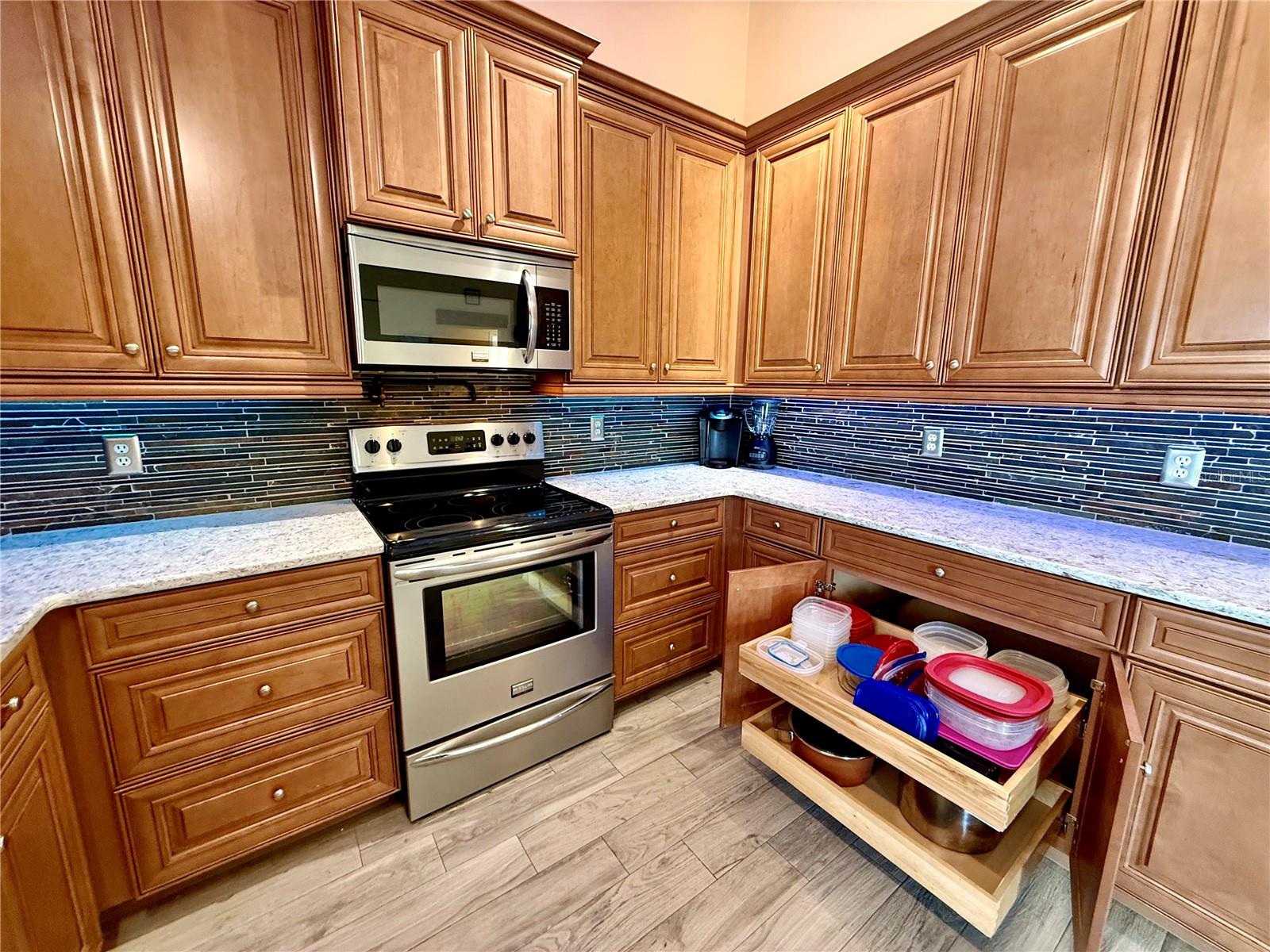 Image 12 of 49 For 2034 Ambergris Drive