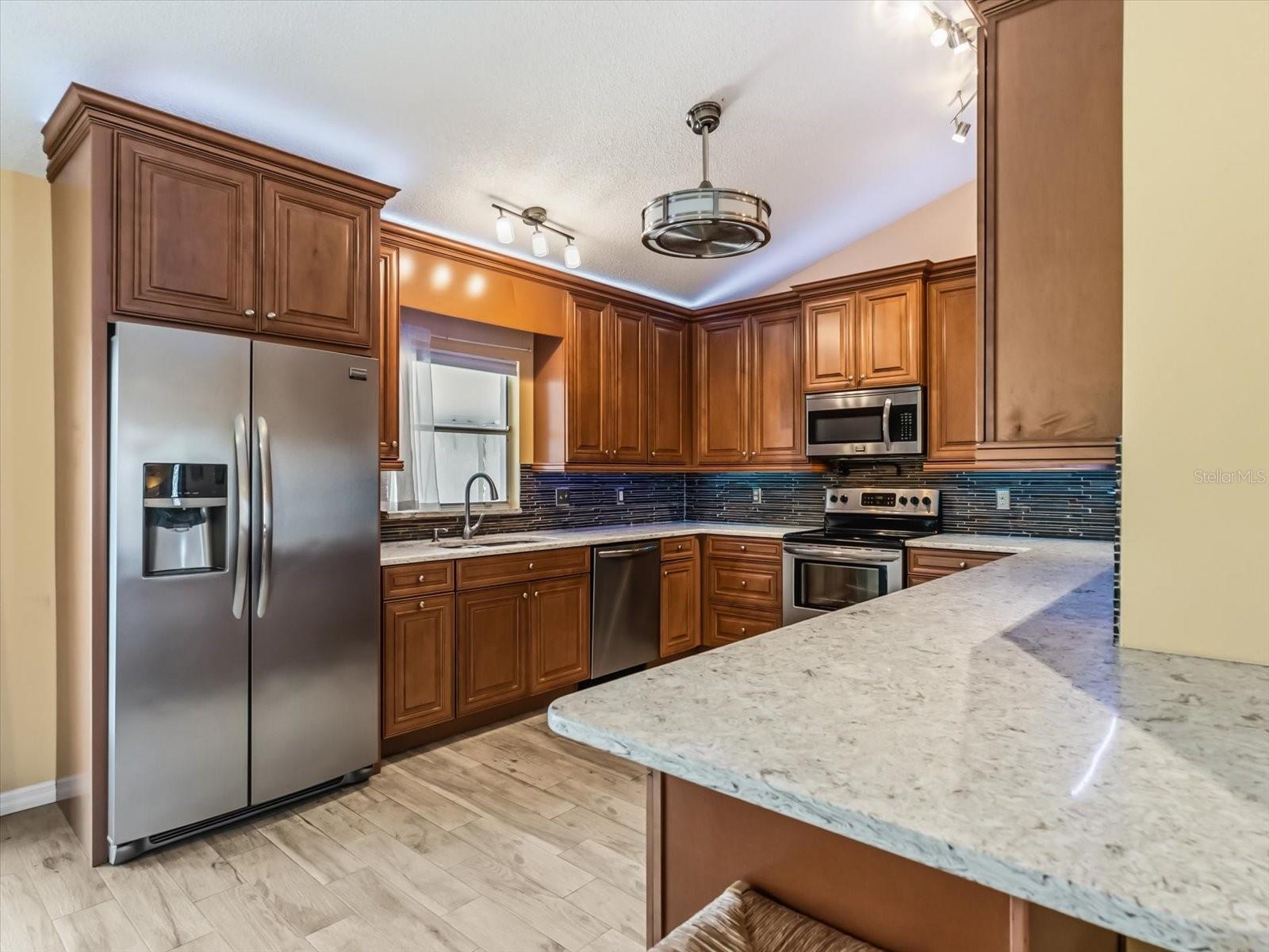 Image 5 of 49 For 2034 Ambergris Drive