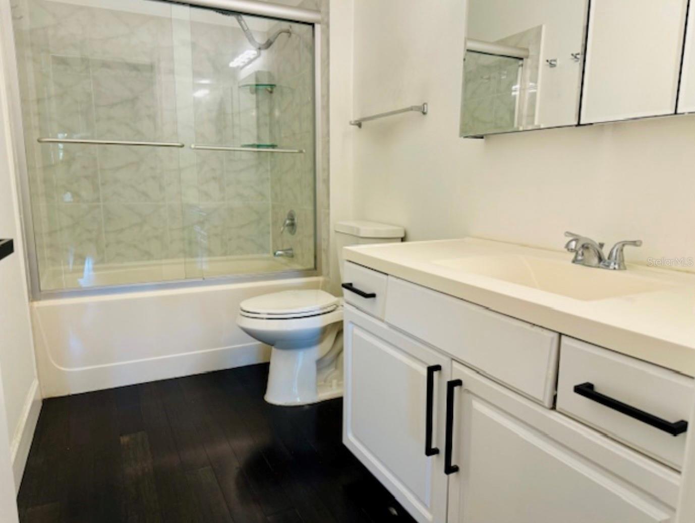 Image 16 of 36 For 8843 Villa View Circle 207