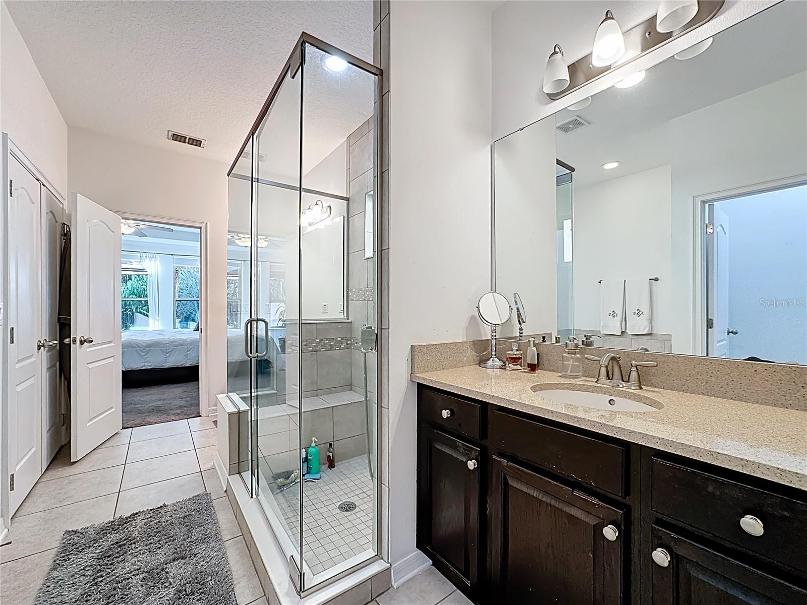 Image 26 of 48 For 1234 Fountain Coin Loop