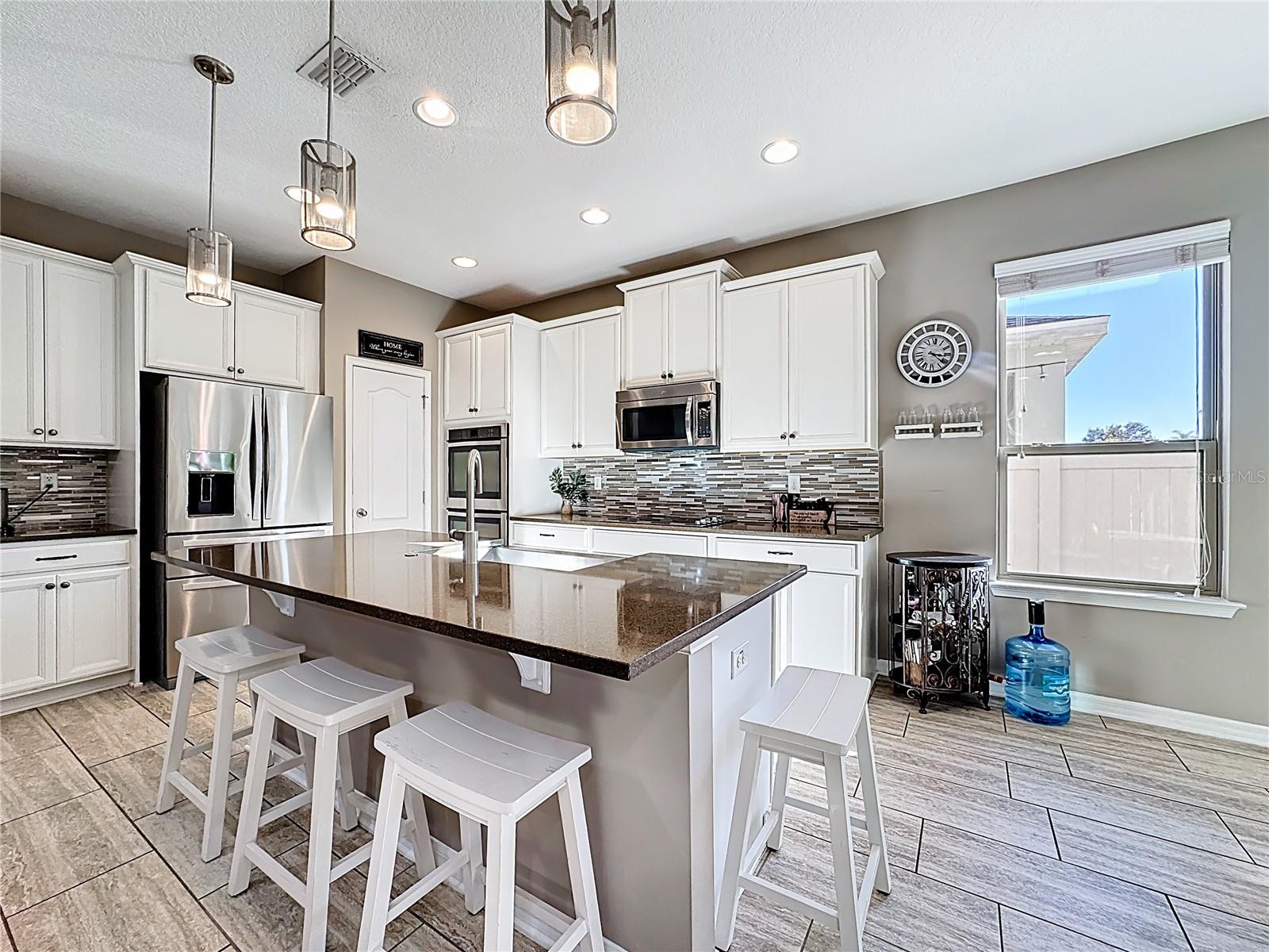 Image 3 of 48 For 1234 Fountain Coin Loop