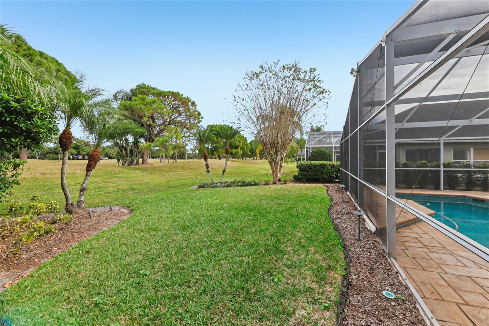 Image 26 of 46 For 2337 Runyon Court