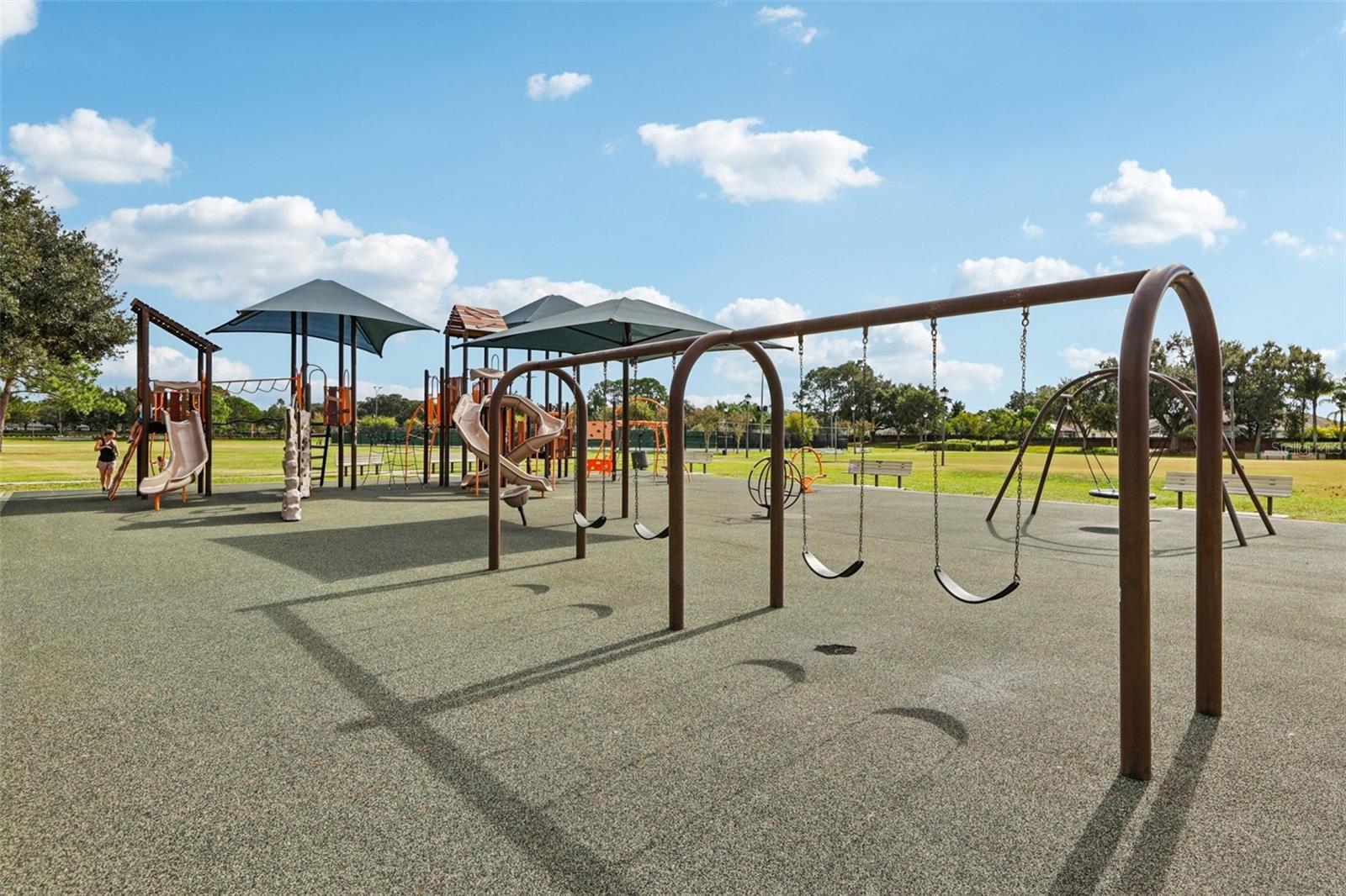 Image 33 of 46 For 2337 Runyon Court