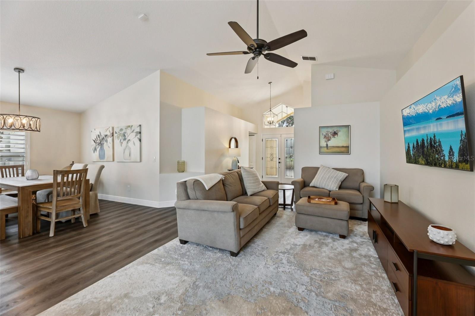 Image 9 of 46 For 2337 Runyon Court