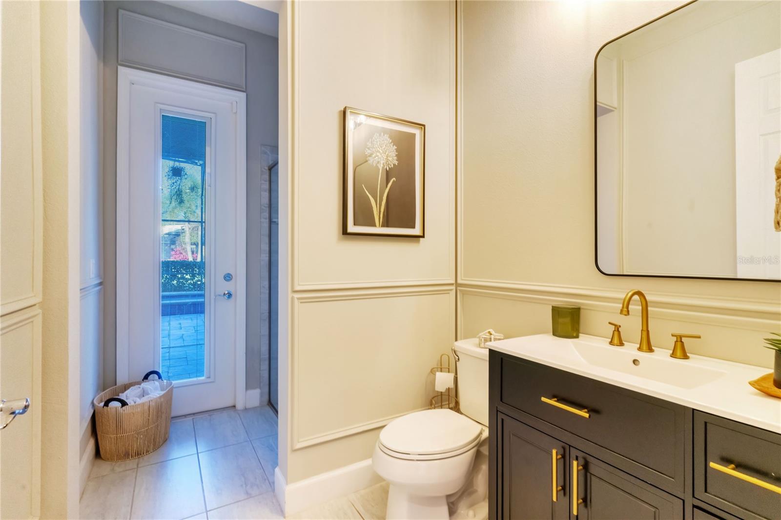 Image 13 of 36 For 9210 Royal Estates Boulevard