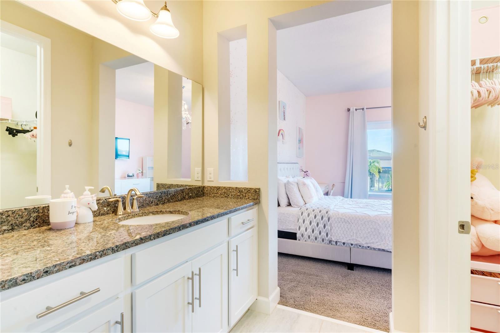 Image 30 of 36 For 9210 Royal Estates Boulevard