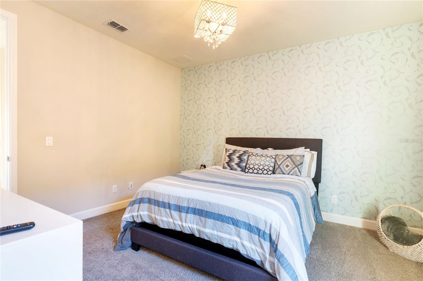 Image 31 of 36 For 9210 Royal Estates Boulevard