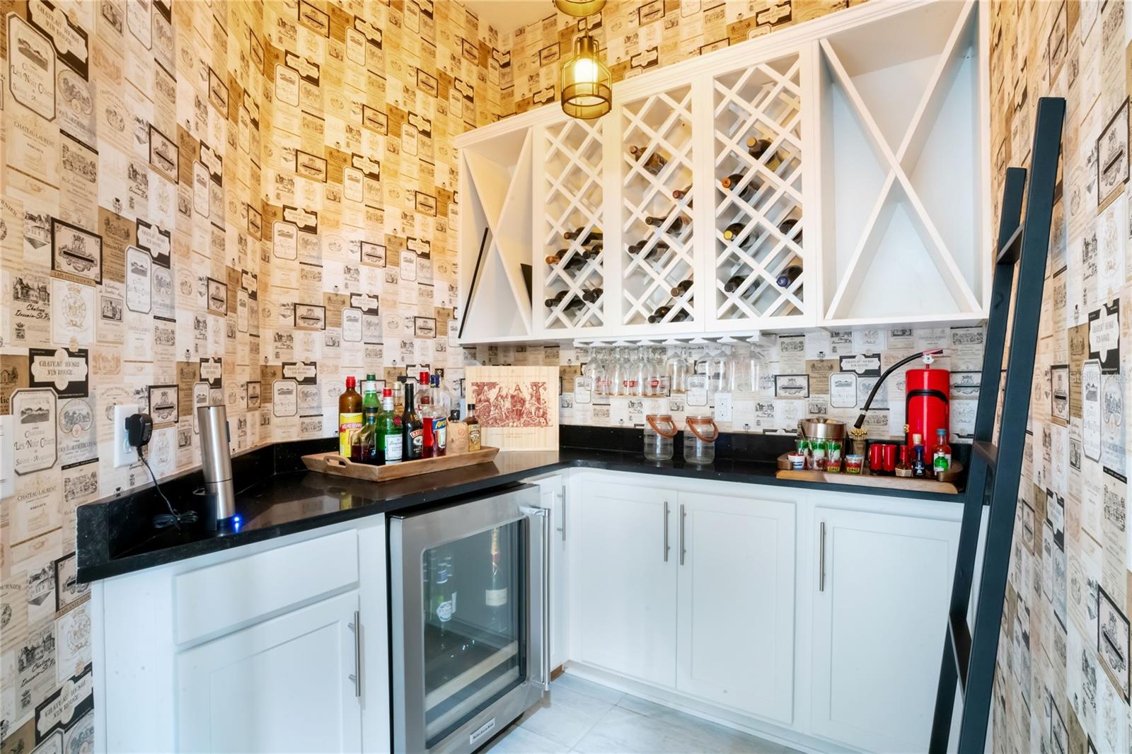 Image 7 of 36 For 9210 Royal Estates Boulevard