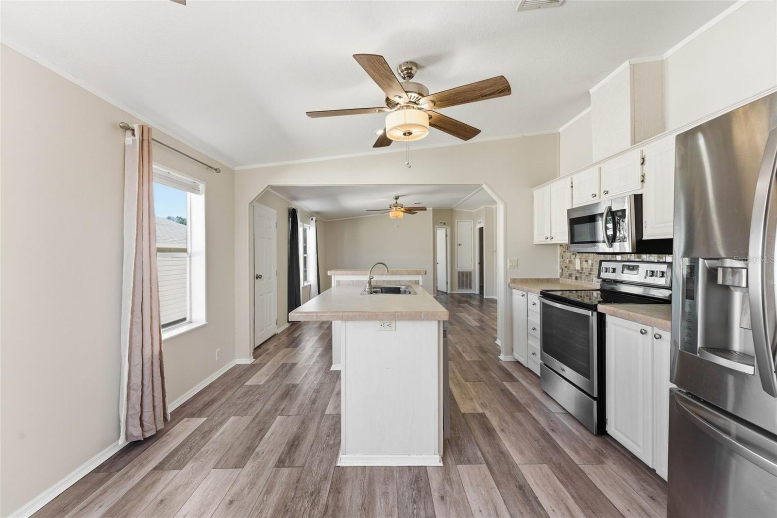 Image 14 of 53 For 50989 Highway 27 204