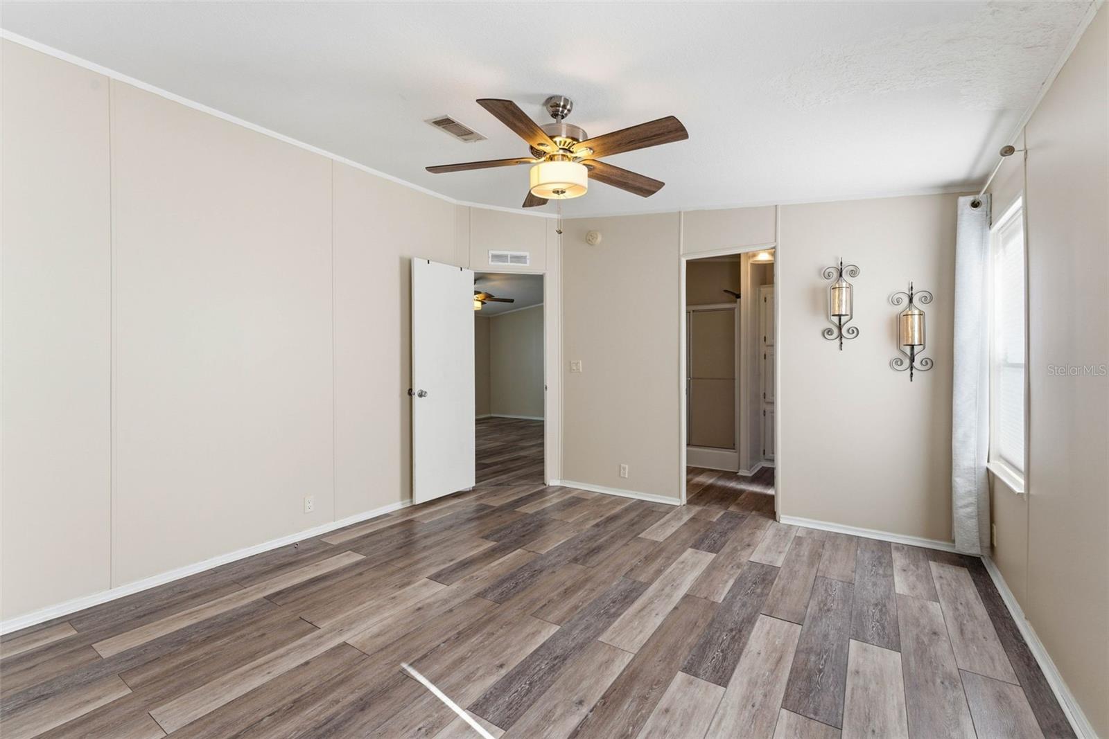 Image 29 of 53 For 50989 Highway 27 204