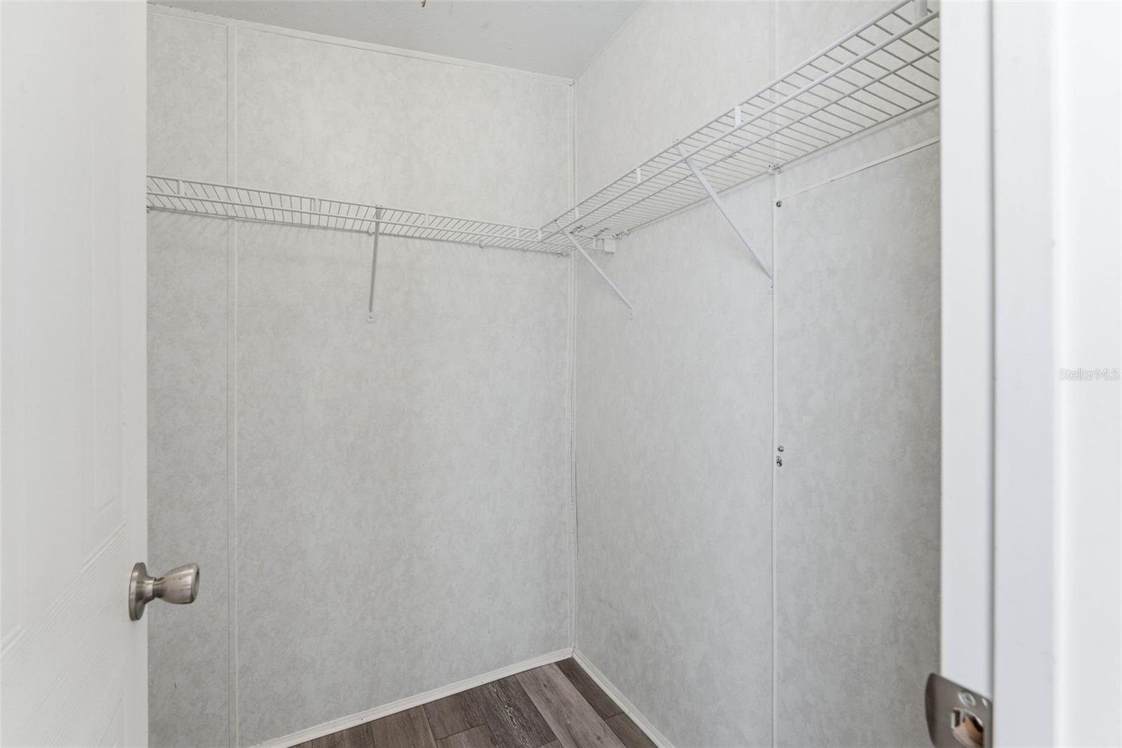 Image 32 of 53 For 50989 Highway 27 204