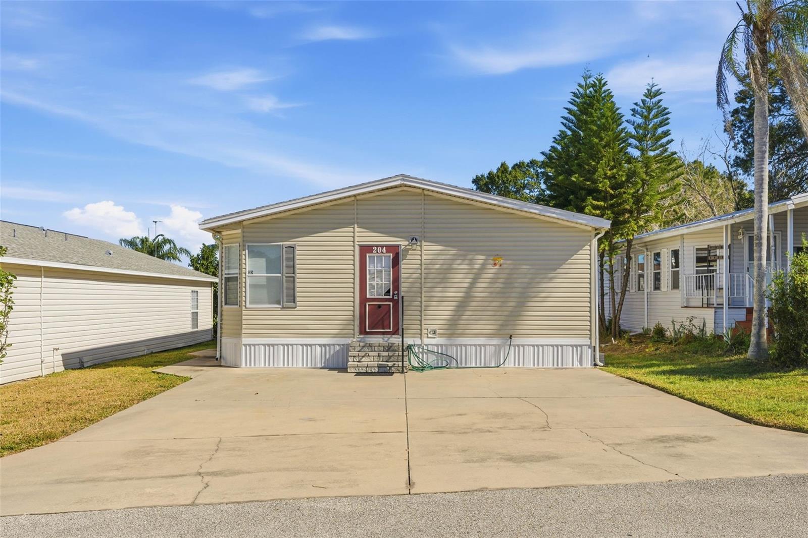 Image 4 of 53 For 50989 Highway 27 204