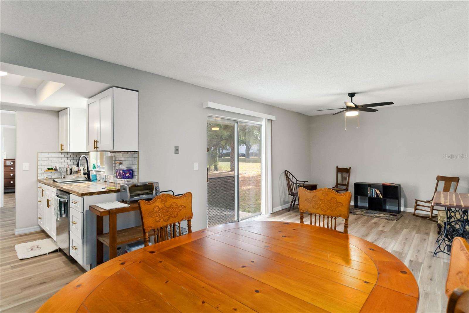 Image 11 of 24 For 4006 Macdonough Avenue