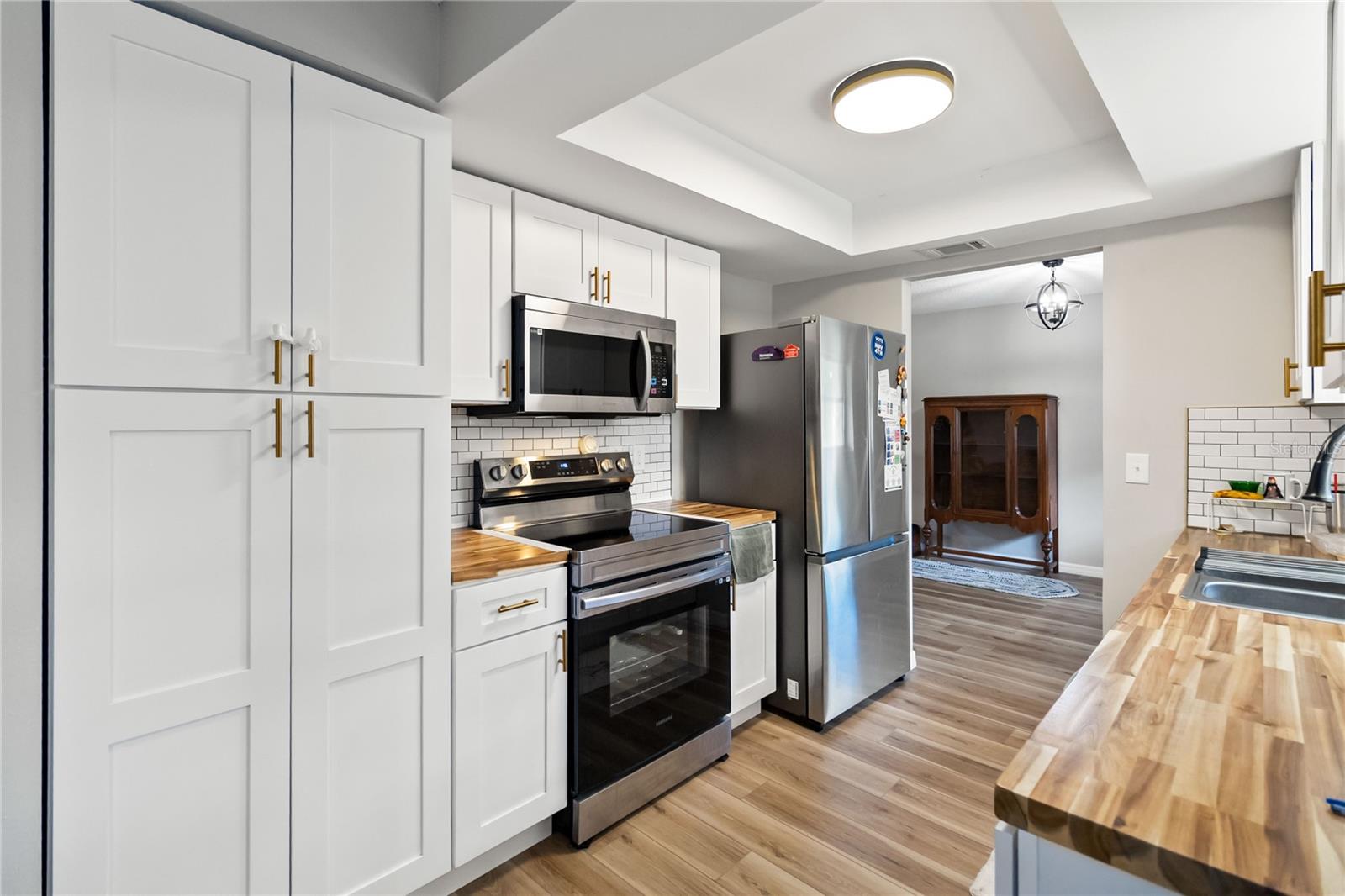 Image 9 of 24 For 4006 Macdonough Avenue