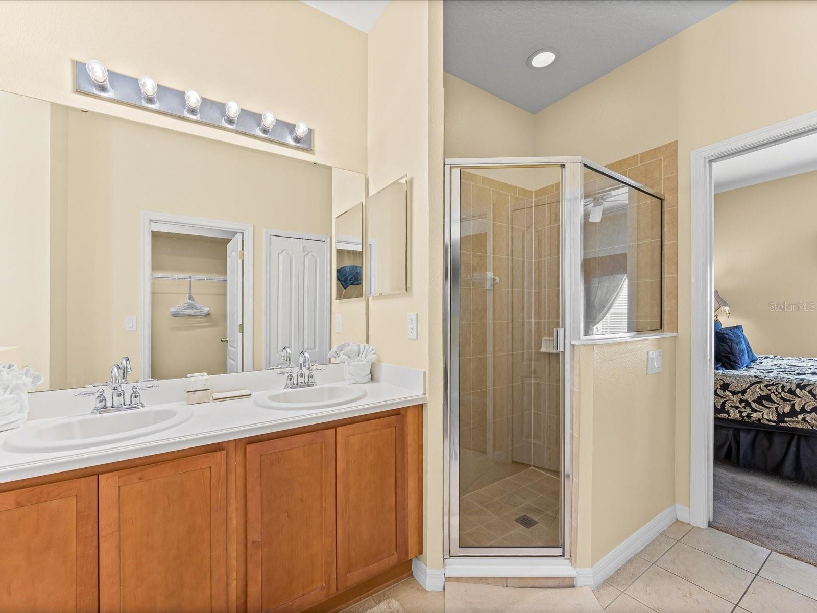 Image 24 of 42 For 113 Norfolk Drive