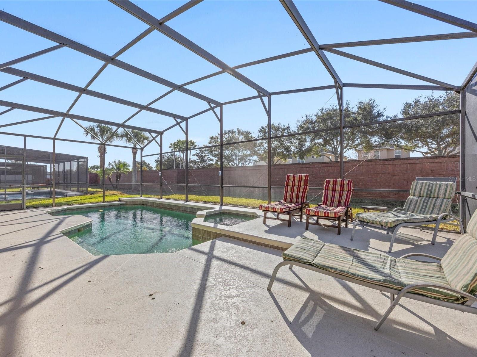 Image 38 of 42 For 113 Norfolk Drive